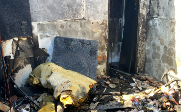 Residência pega fogo em Balneário Rincão