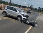 Acidente entre carro e moto deixa vítima gravemente ferida em Içara