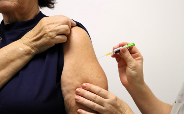 Unimed Criciúma promove campanha de vacinação contra a pneumonia