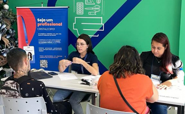 Feirão de empregos oferece mais de 300 oportunidades em Criciúma