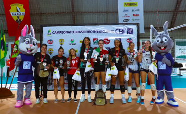 Interclubes de vôlei feminino sub-16 é encerrado no Mampituba