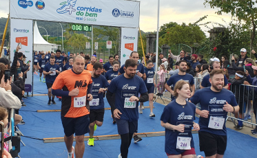 Corrida do Bem do SESI reúne mais de 750 atletas e celebra solidariedade em Criciúma