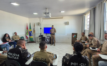 Projeto de Cinoterapia do 9º BPM inspira Polícia Militar do Paraná