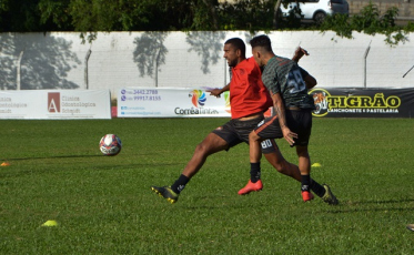 Próspera segue a preparação para enfrentar o Figueirense