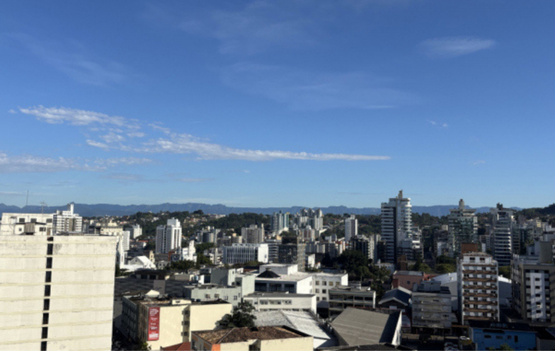 Ar de Criciúma atinge nível insalubre após índice chegar a 170