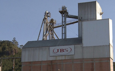 “A JBS irá vender a unidade”