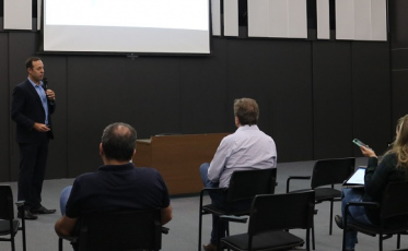 Acic recebe BRDE para apresentação de suas linhas de crédito