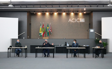 Debate entre Acic e prefeitura busca ampliar o desenvolvimento econômico