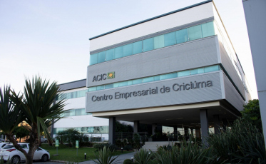 [Áudio] Criciúma sedia conferência de superdotação