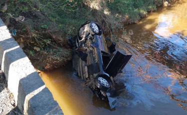 Morre o condutor do veículo que caiu no Rio Sangão com quatro crianças