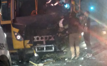 Motorista morre em grave acidente com ônibus escolar em Treviso (FOTOS)