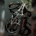 Ciclista fica ferido após ser atropelado em Arroio do Silva; motorista é preso