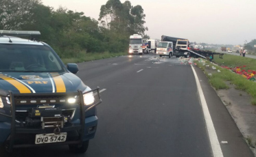 Acidente deixa BR-101 totalmente interditada