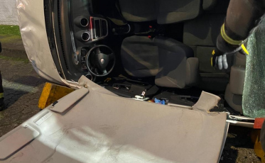 Acidente grave deixa motorista preso às ferragens em Criciúma (FOTOS) 