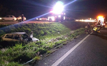 Capotamento deixa três feridos em Tubarão