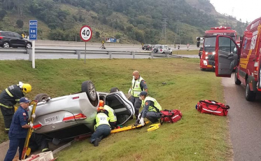 Nove mortes nas rodovias federais durante o fim de semana