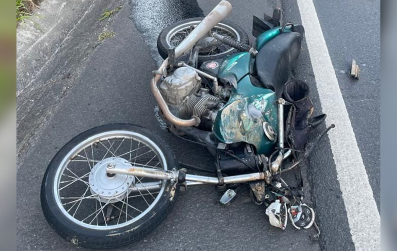 Motociclista morre em grave acidente com caminhão no Anel Viário de Criciúma