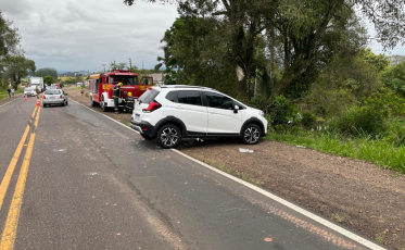 Mulher fica inconsciente após acidente em Ermo