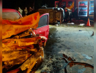 Grave colisão frontal deixa dois mortos e quatro feridos em Criciúma