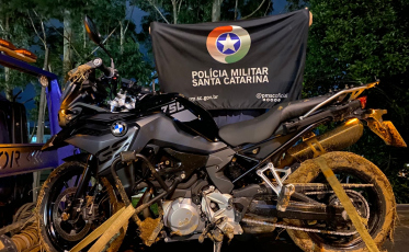 PM recupera moto menos de uma hora após assalto em Criciúma 
