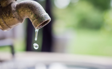 Vazamento afeta abastecimento de água em três bairros de Içara