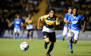 Andrew, ex-Tigre, é contratado pelo Brusque 