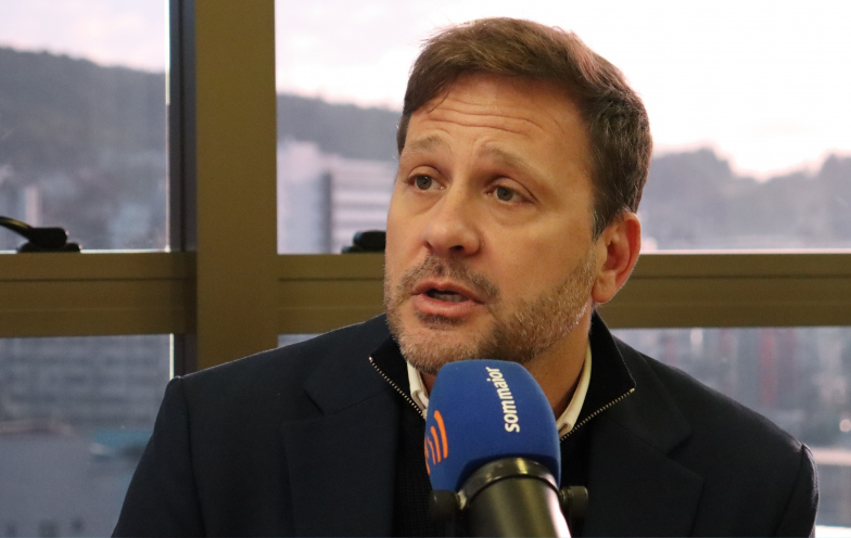 Adriano Silva destaca união da direita e vê pré-campanha como preparação para 2030