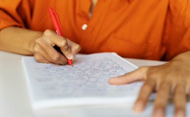 Estudante de Tubarão vence a etapa estadual do Concurso Internacional de Redação de Cartas