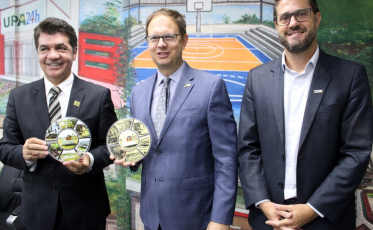 Presidente da ADVB acompanha cônsul norte-americano em Santa Catarina