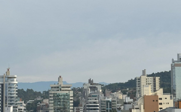 [Áudio] Sol entre nuvens em Criciúma e região