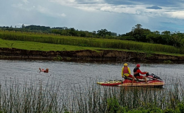 Jovem de 22 anos morre afogado após ficar cerca de 1h30 submerso em Passo de Torres