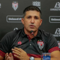 'Heriberto Hülse é um dos estádios mais difíceis do Brasil', diz técnico do Atlético-GO