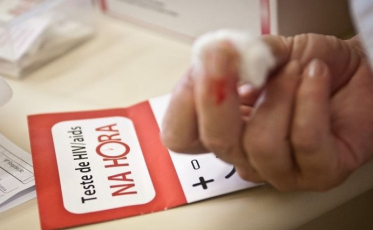 Ministério da Saúde: 135 mil convivem com HIV no país e não sabem