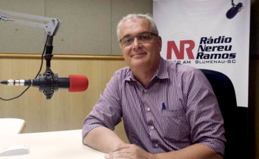 Alexandre Gonçalves diz que cenário político em SC é um ‘samba do crioulo doido’