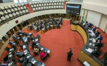 Atletas catarinenses serão homenageados em sessão especial