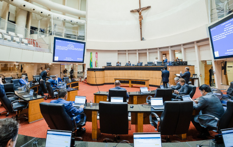 Eleições 2026: confira a lista dos pré-candidatos a deputado estadual e federal por Criciúma e região