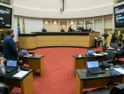 Procuradora da Alesc contesta argumento para suspensão da sessão de impeachment 
