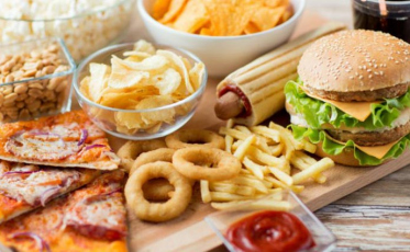 Nutricionista recomenda que as crianças aprendam cedo os perigos da alimentação