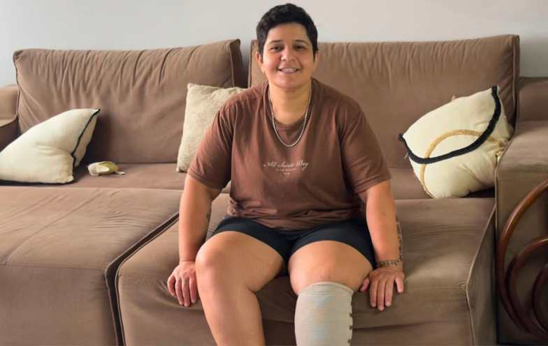Após infecção grave, criciumense faz campanha para voltar a caminhar