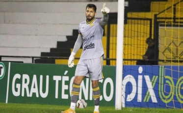 Alisson será titular pela segunda vez no ano