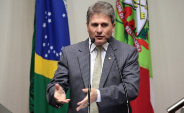 Projeto de Lei: consumidores que solicitam nota fiscal podem ser premiados