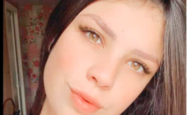 Corpo de jovem é encontrado enterrado em praia do Sul 