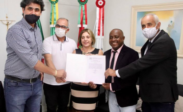 Amaral Bittencourt assume cadeira na Câmara de Criciúma