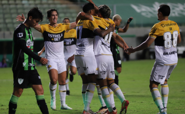 Criciúma busca quebra de tabu histórico para colar nos líderes da Série B
