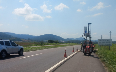 Mais uma etapa na construção das praças de pedágio