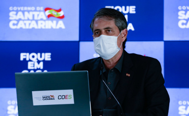 Secretário confirma: Santa Catarina vai desobrigar uso de máscaras
