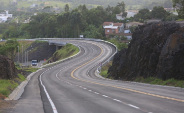 Licitações e obras no Sul do Estado