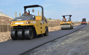 Obras do calçadão seguem avançando no Rincão