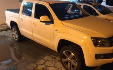 Polícia Militar recupera caminhonete roubada 