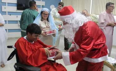 Tarde de magia e encantos com os alunos da APAE